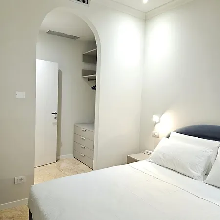 Andreola 4* Milan