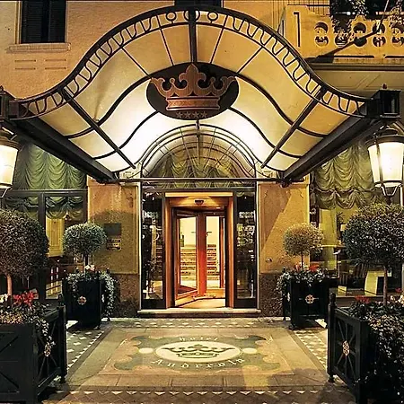 酒店 安德瑞欧拉中心酒店 4*